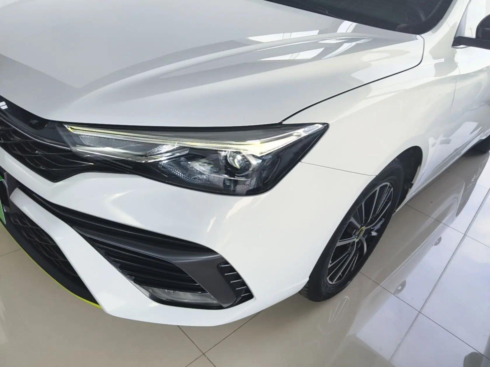 Roewe i5 2021 Revised Version 1.5L CVT Diamond Edition — миниатюра 9