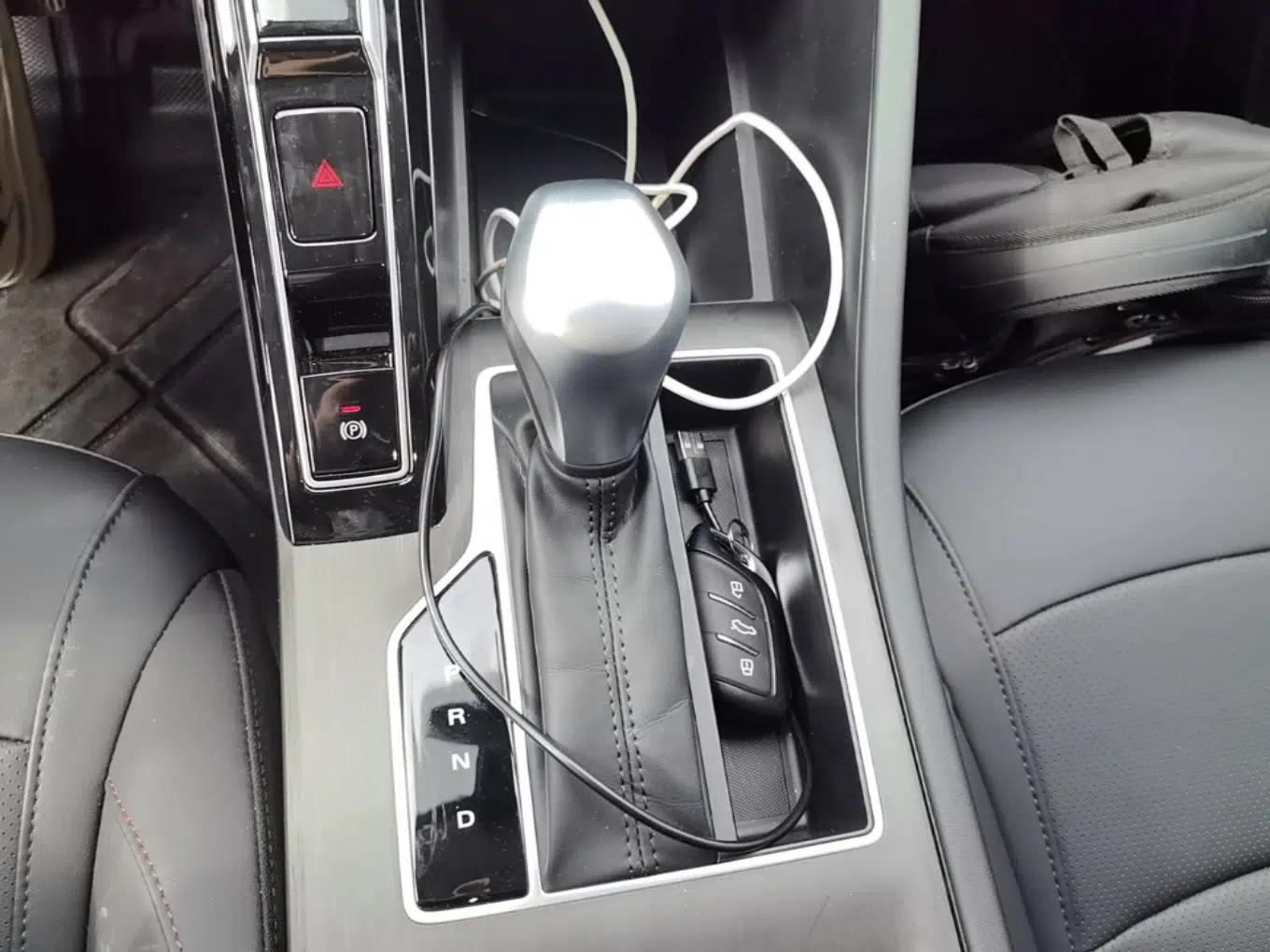 Roewe i5 2026 Model 1.5L CVT Luxury Version — миниатюра 17