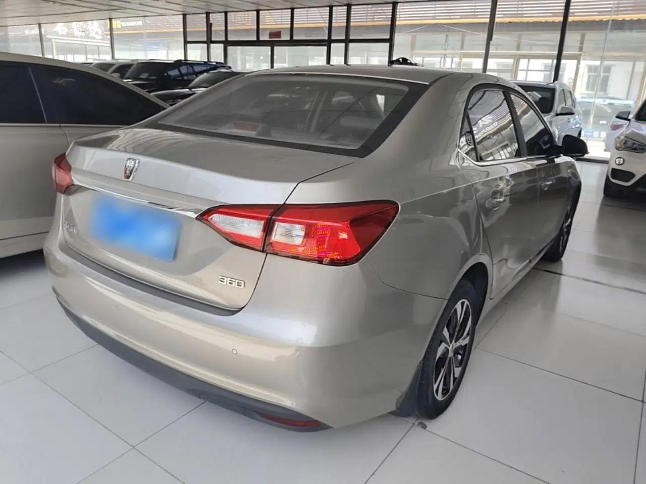 Roewe 360 2017 1.5L Automatic Luxury Edition — миниатюра 6