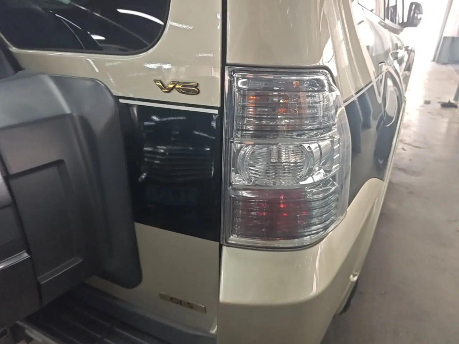 Mitsubishi Pajero 2016 3.0L Automatic Prestige Version China V Standard — миниатюра 7
