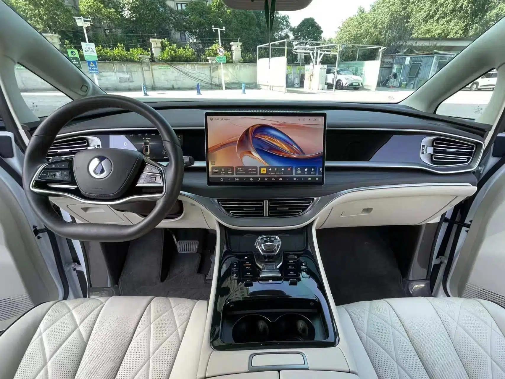Denza D9 2024 DM-i 980 Four-Wheel Drive Flagship Model — миниатюра 11