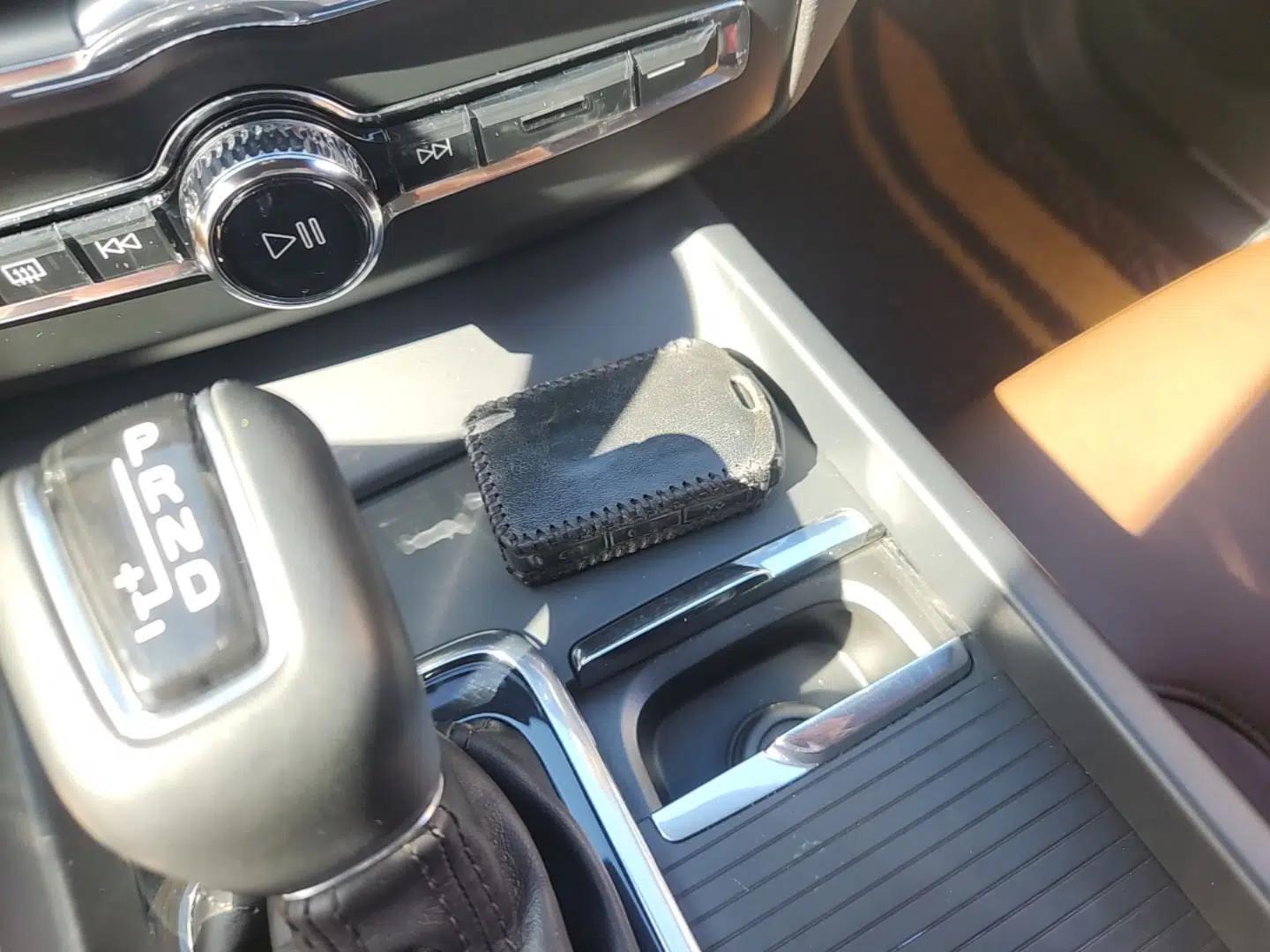 Volvo XC60 2021 T5 4x4 Smart Luxury Edition — миниатюра 12
