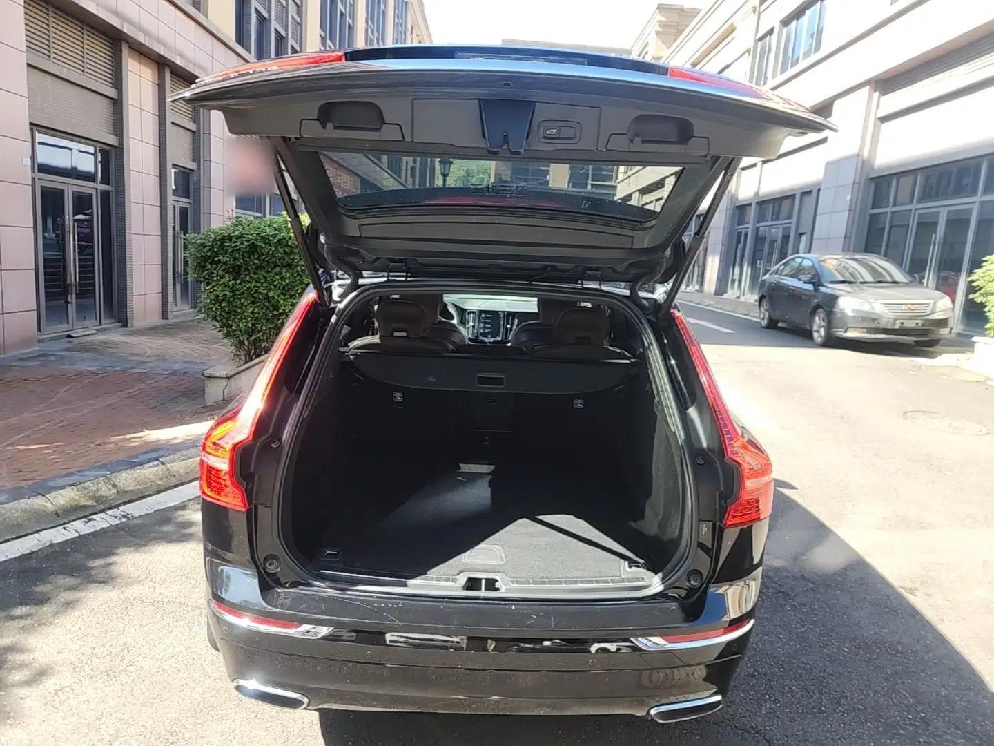 Volvo XC60 2021 T5 4x4 Smart Luxury Edition — миниатюра 22