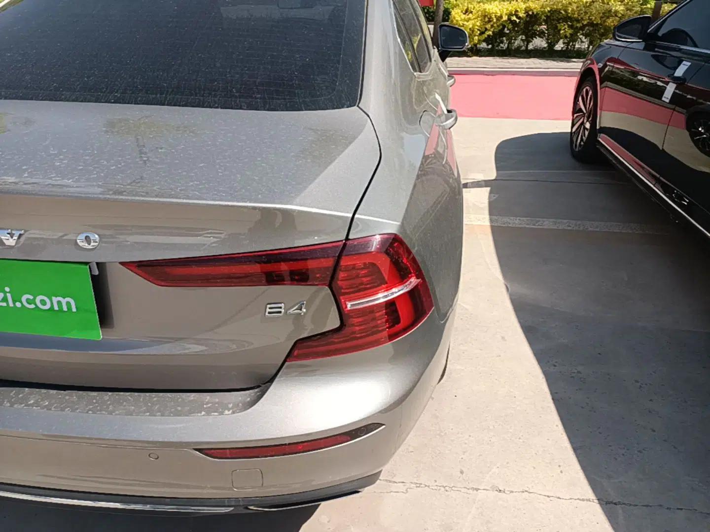 Volvo S60 2022 B4 Zhiyi Luxury Edition — миниатюра 8