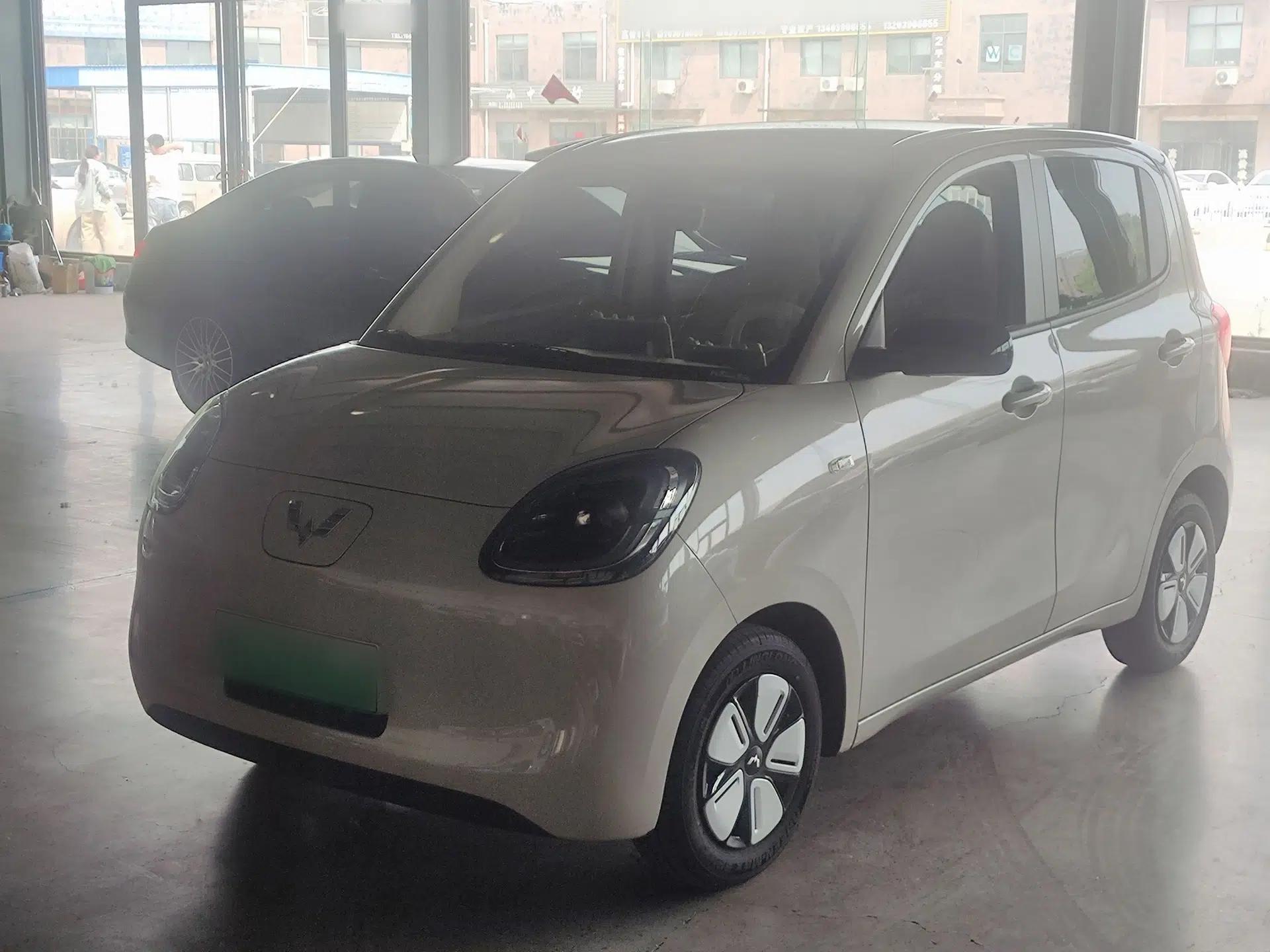 Wuling Hongguang MINIEV 2025 Four-Door Version Advanced Edition — миниатюра 1