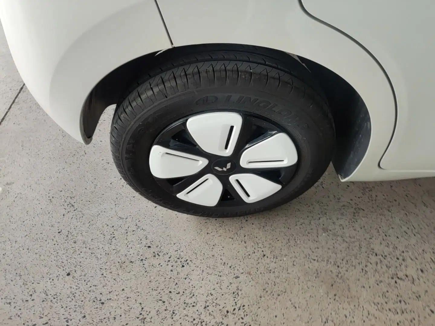 Wuling Hongguang MINIEV 2025 Four-Door Version Advanced Edition — миниатюра 10
