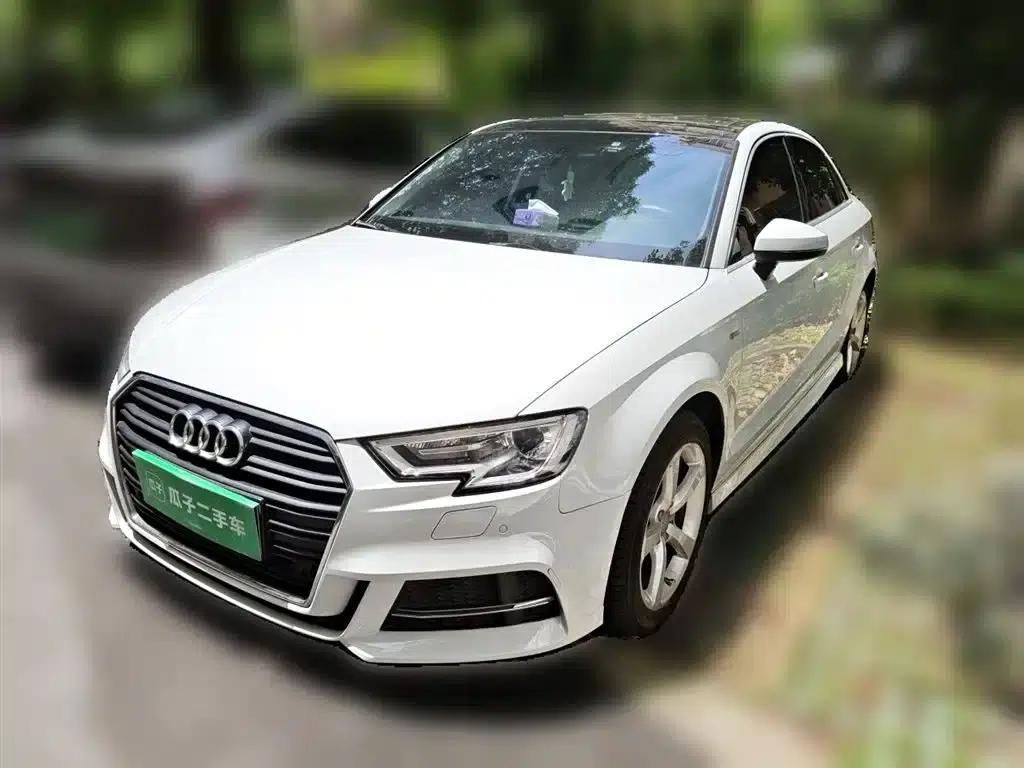Audi A3 2017 Limousine 35 TFSI Fashion Edition — миниатюра 1
