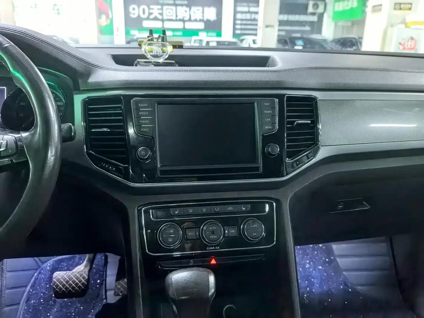 2019 Volkswagen Teramont 380TSI 4WD Luxury Edition (China VI Emission Standard) — миниатюра 8