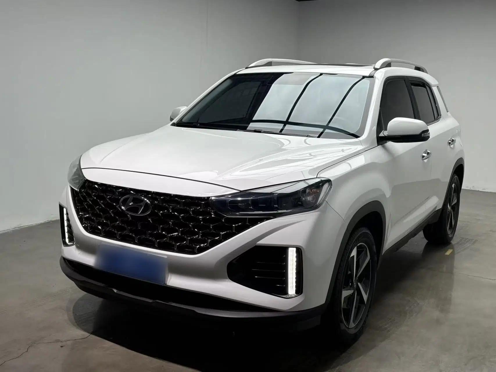 Hyundai ix35 2021 2.0L Automatic 2WD GLS Leading Edition — миниатюра 1