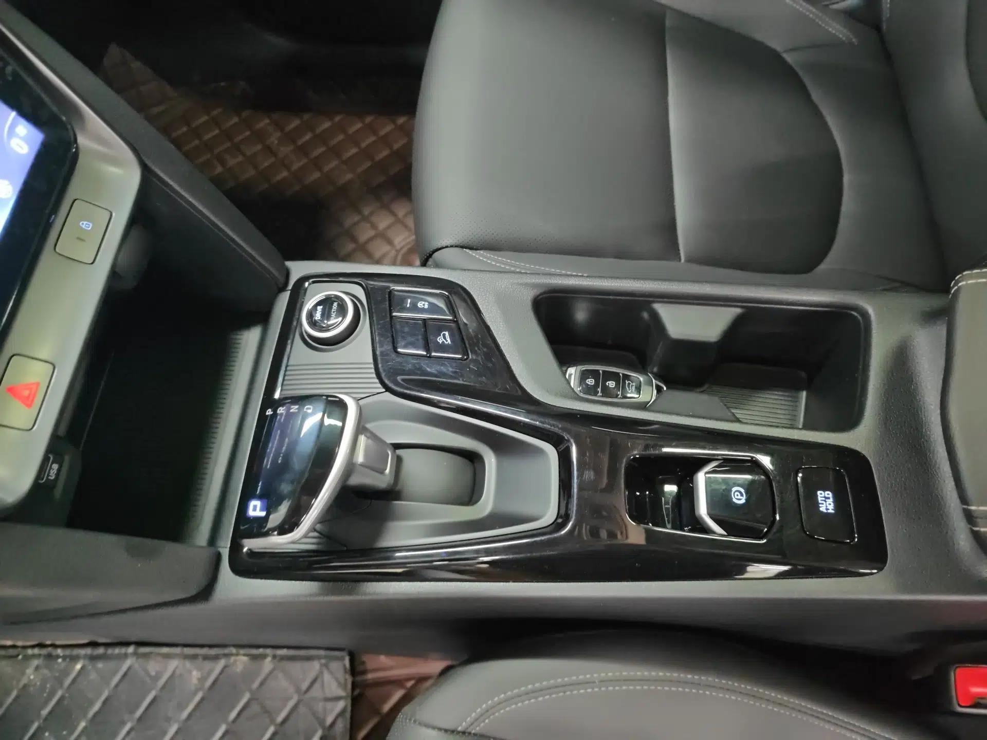 Hyundai ix35 2021 2.0L Automatic 2WD GLS Leading Edition — миниатюра 11
