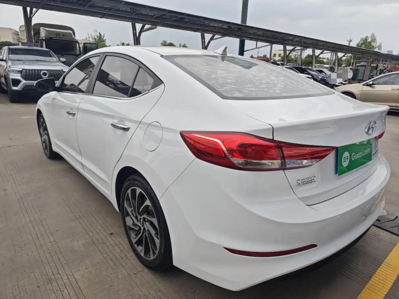Hyundai Elantra (6th Generation / Lingdong) 2020 1.5L CVT Smart & Stylish – Elite Version — миниатюра 4