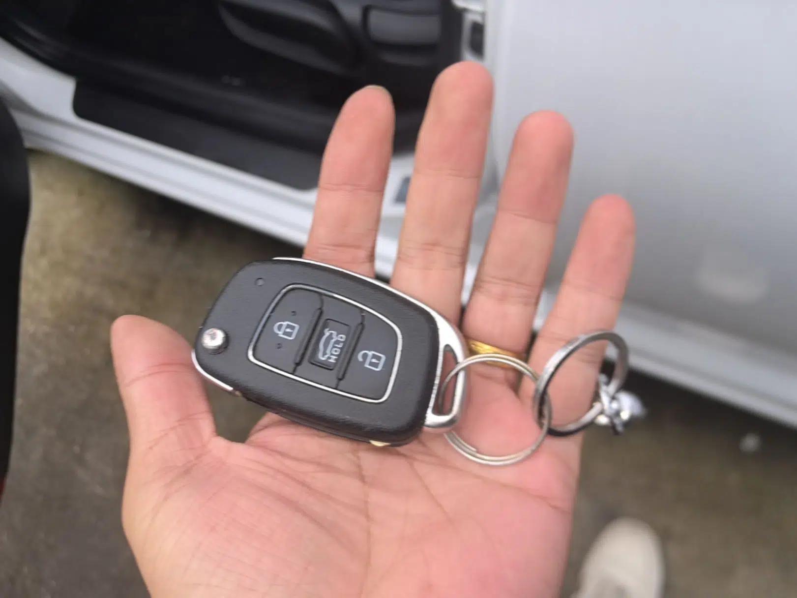 Hyundai Elantra (6th Generation / Lingdong) 2016 1.6L Automatic ZhiXuan – Elite Version — миниатюра 12