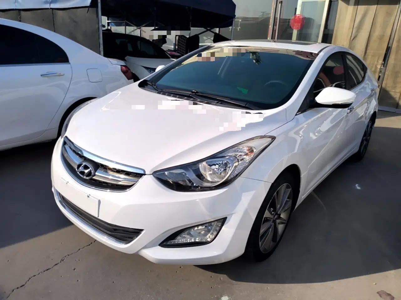 Hyundai Elantra (5th Generation / Langdong) 2015 1.6L Automatic Leading Model — миниатюра 1