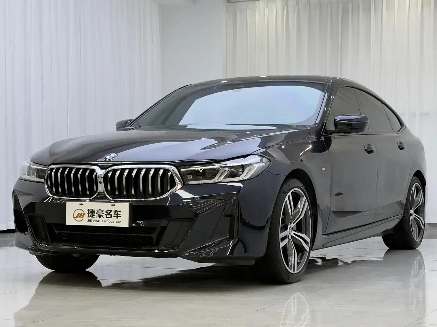 2022 BMW 6 Series GT 630i M Sport Package — миниатюра 1