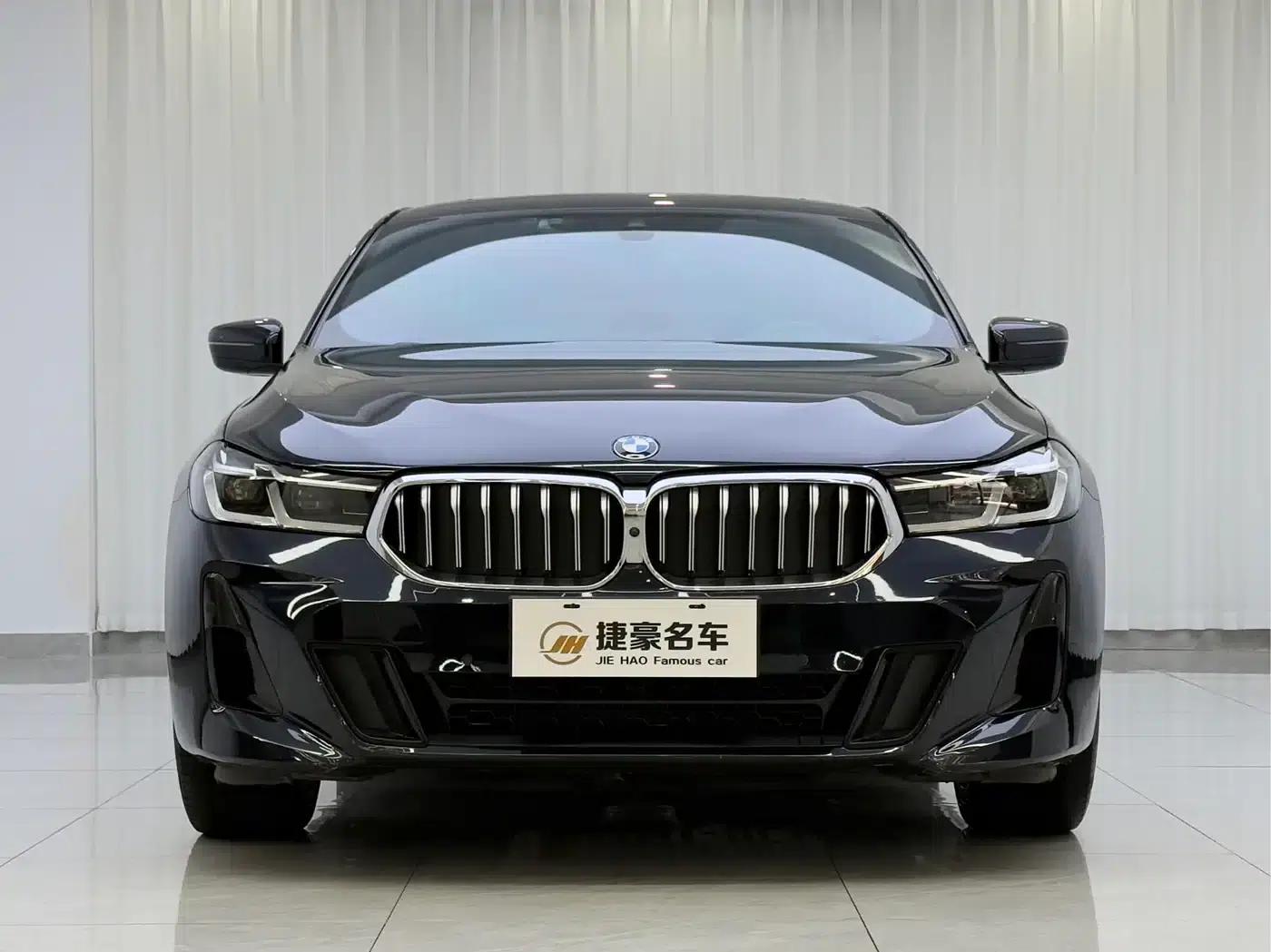 2022 BMW 6 Series GT 630i M Sport Package — миниатюра 2