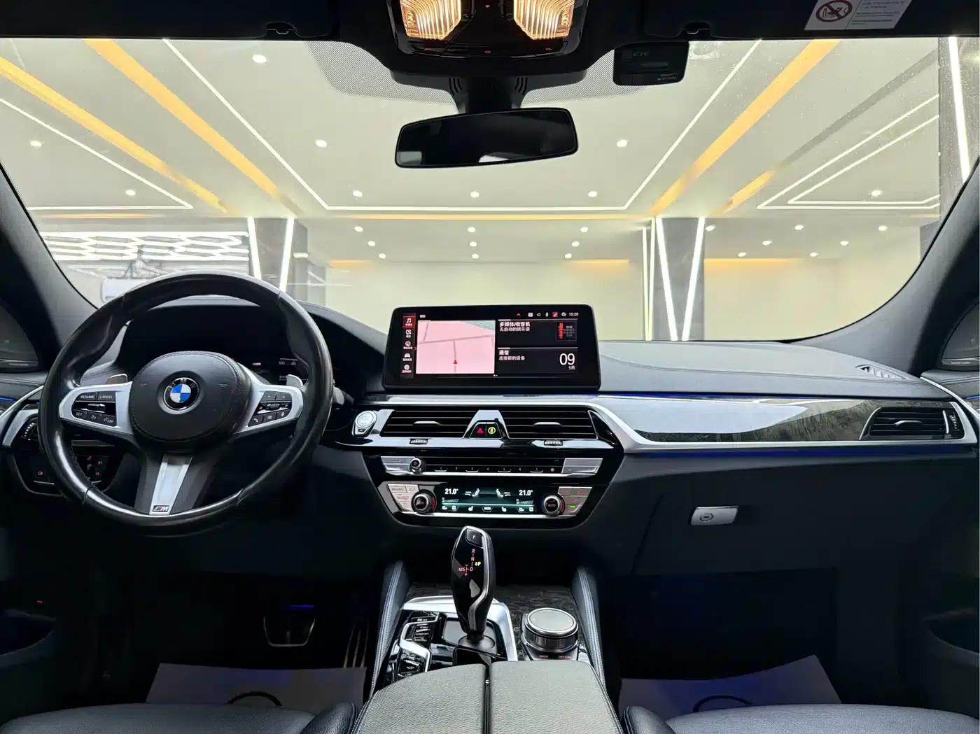 2022 BMW 6 Series GT 630i M Sport Package — миниатюра 7