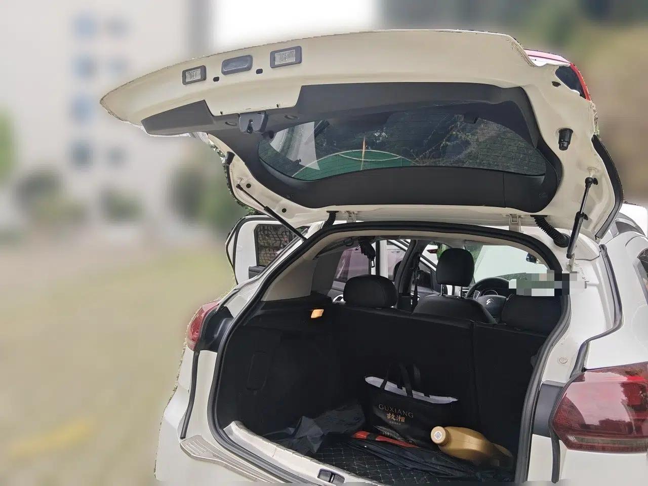 Citroen C3-XR 2017 1.6L Automatic Fashion Model — миниатюра 20