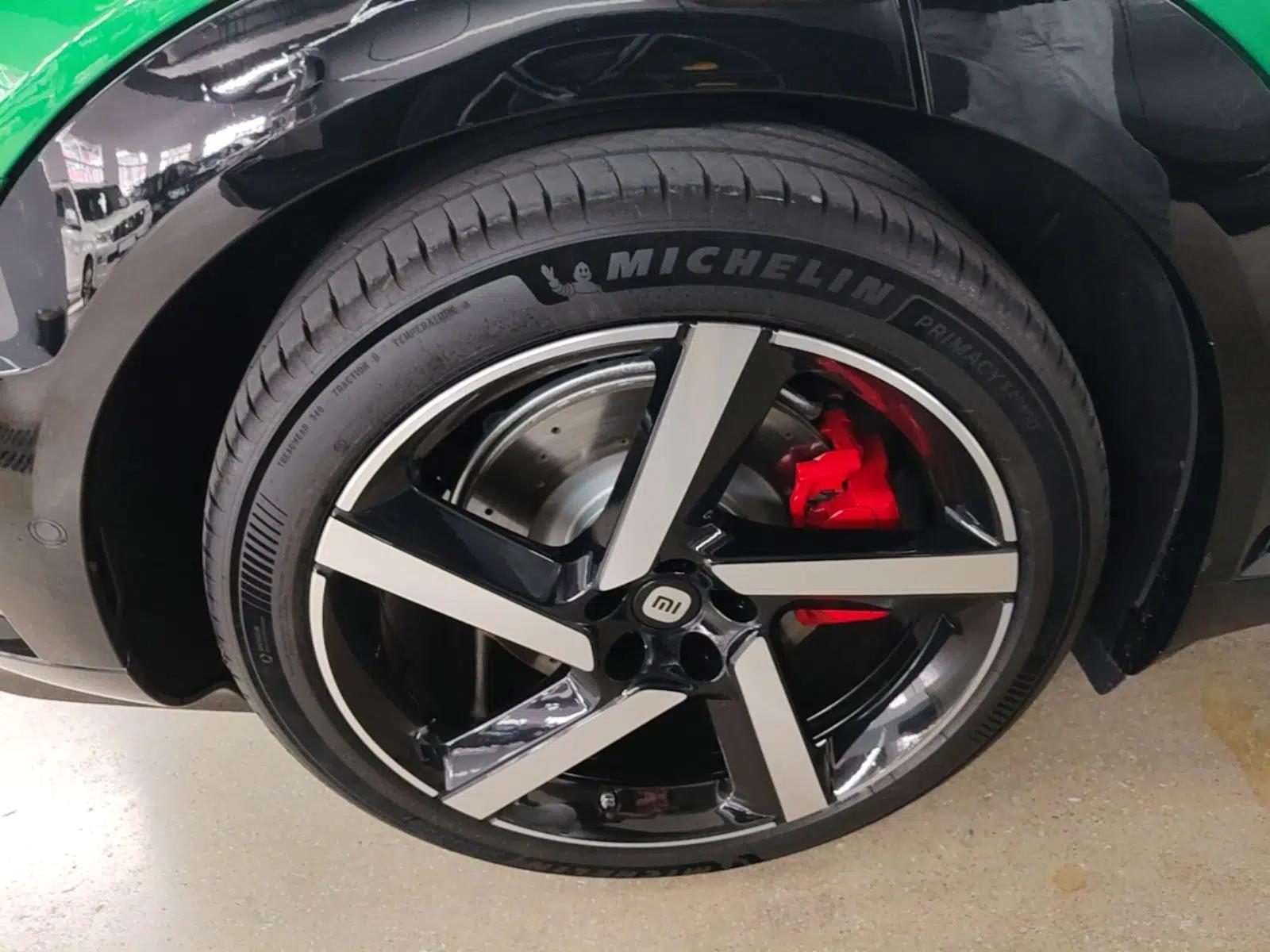 Xiaomi Auto YU7 2025 Ultra-Long Range High-Performance All-Wheel-Drive Max Edition — миниатюра 10