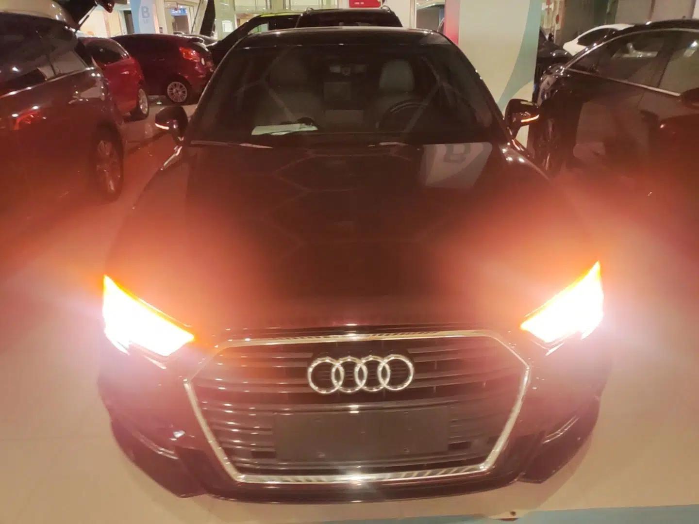 Audi A3 2019 Sportback 35 TFSI Fashion Edition China V — миниатюра 2