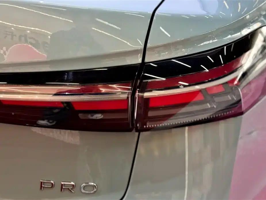2025 Passat Pro 380TSI Starry Dragon Edition — миниатюра 11
