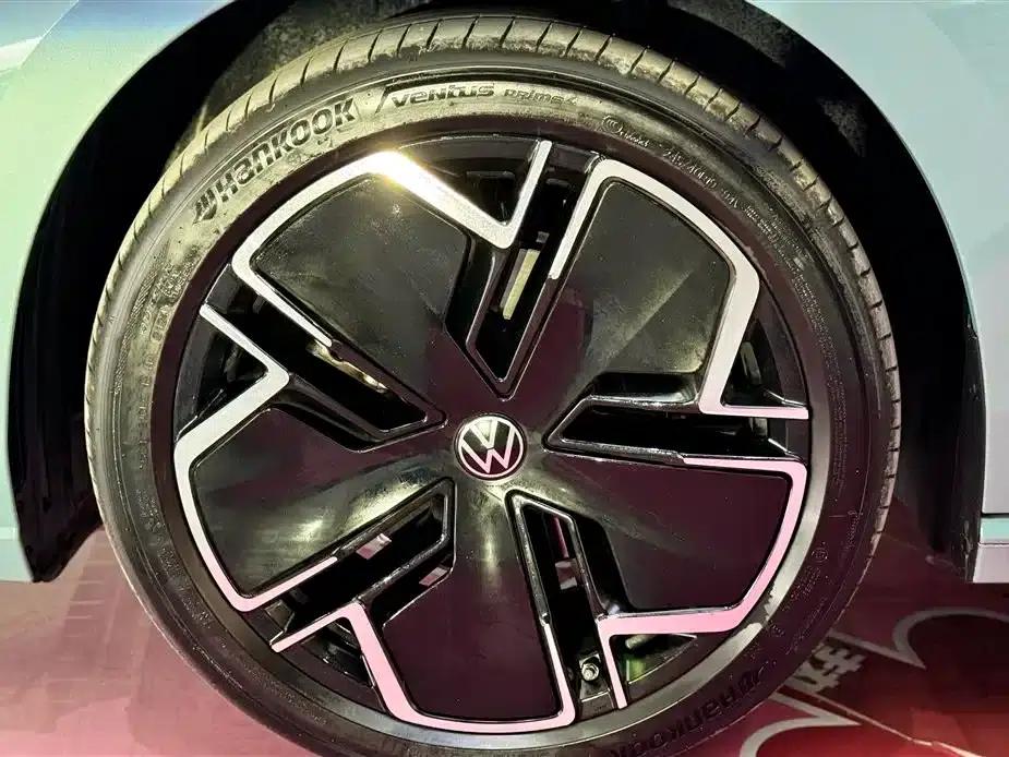 2025 Passat Pro 380TSI Starry Dragon Edition — миниатюра 12