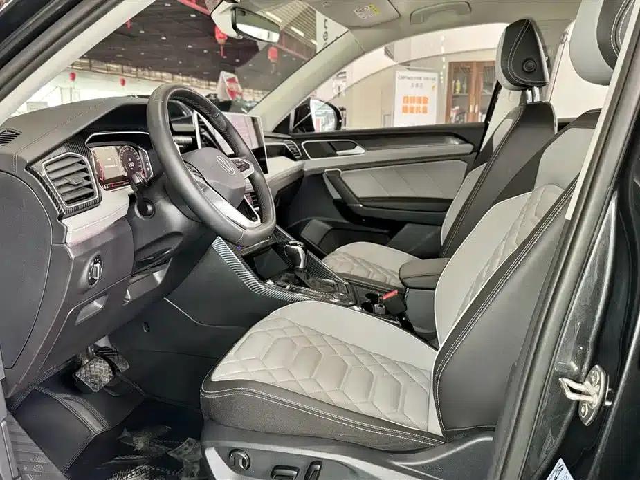 2025 Passat Pro 380TSI Starry Dragon Edition — миниатюра 19
