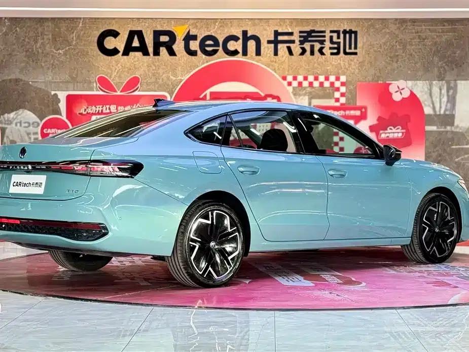 2025 Passat Pro 380TSI Starry Dragon Edition — миниатюра 6