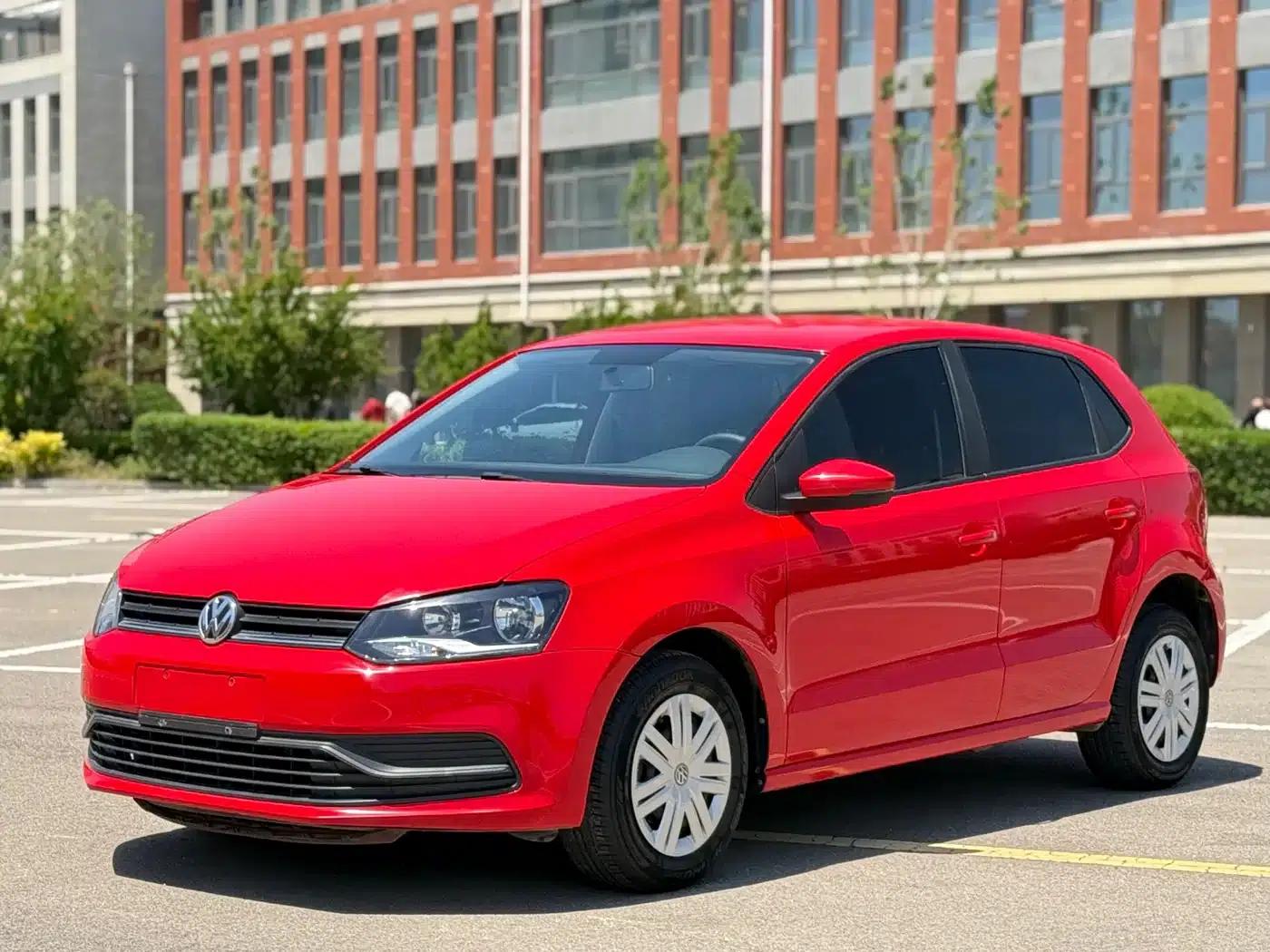 2016 Polo 1.4L Automatic Fashion Edition — миниатюра 1
