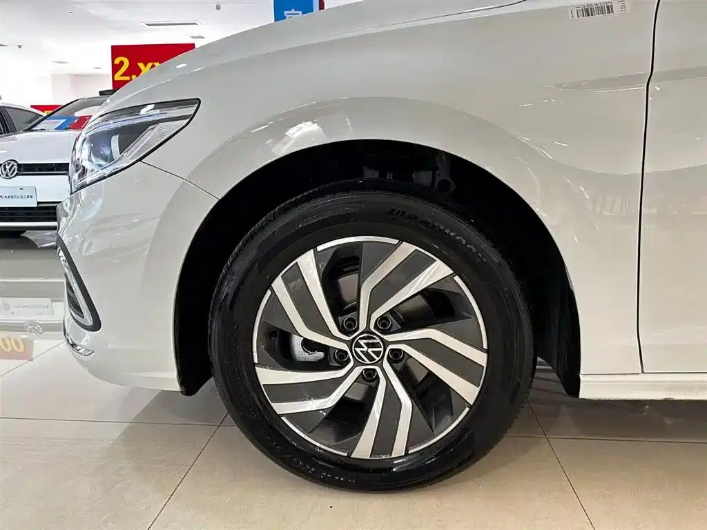 2026 Volkswagen Bora 200TSI DSG Joyful Navigation Edition — миниатюра 32