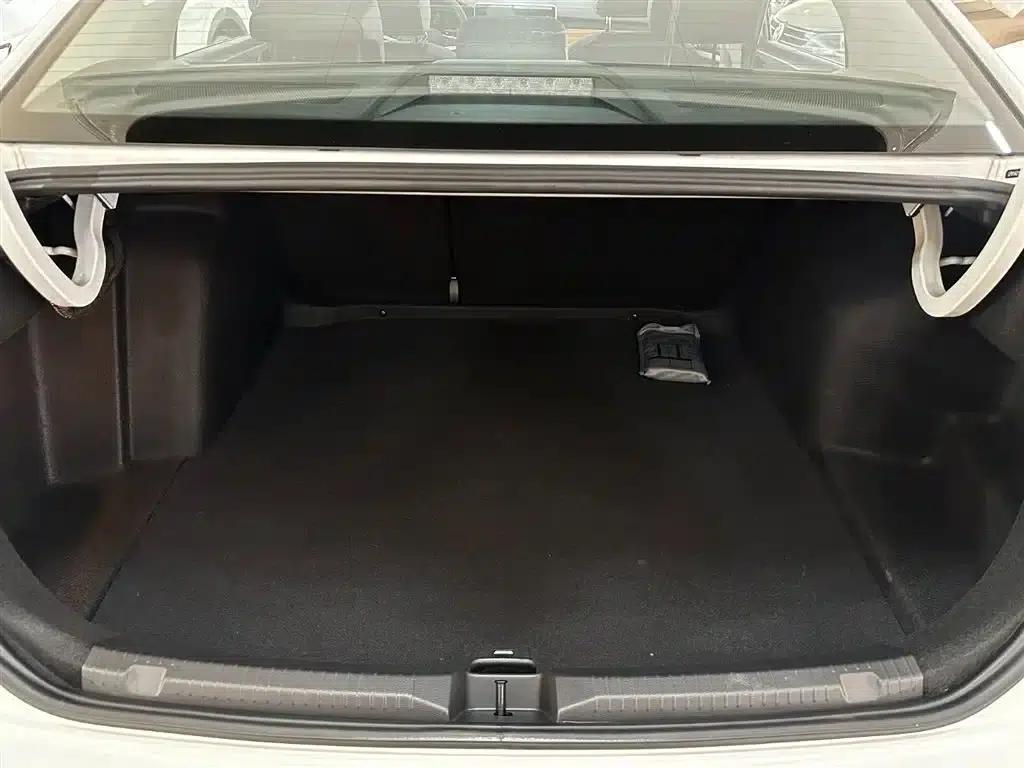 2026 Volkswagen Bora 200TSI DSG Joyful Navigation Edition — миниатюра 33