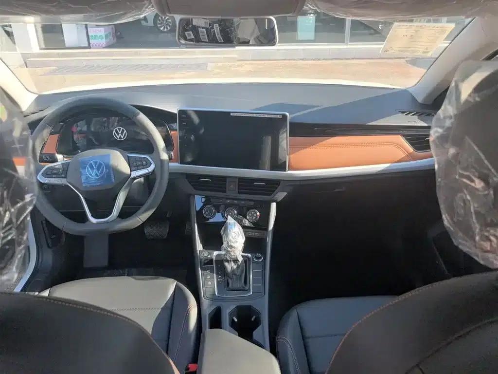 2026 Volkswagen Bora 200TSI DSG Joyful Navigation Edition — миниатюра 7