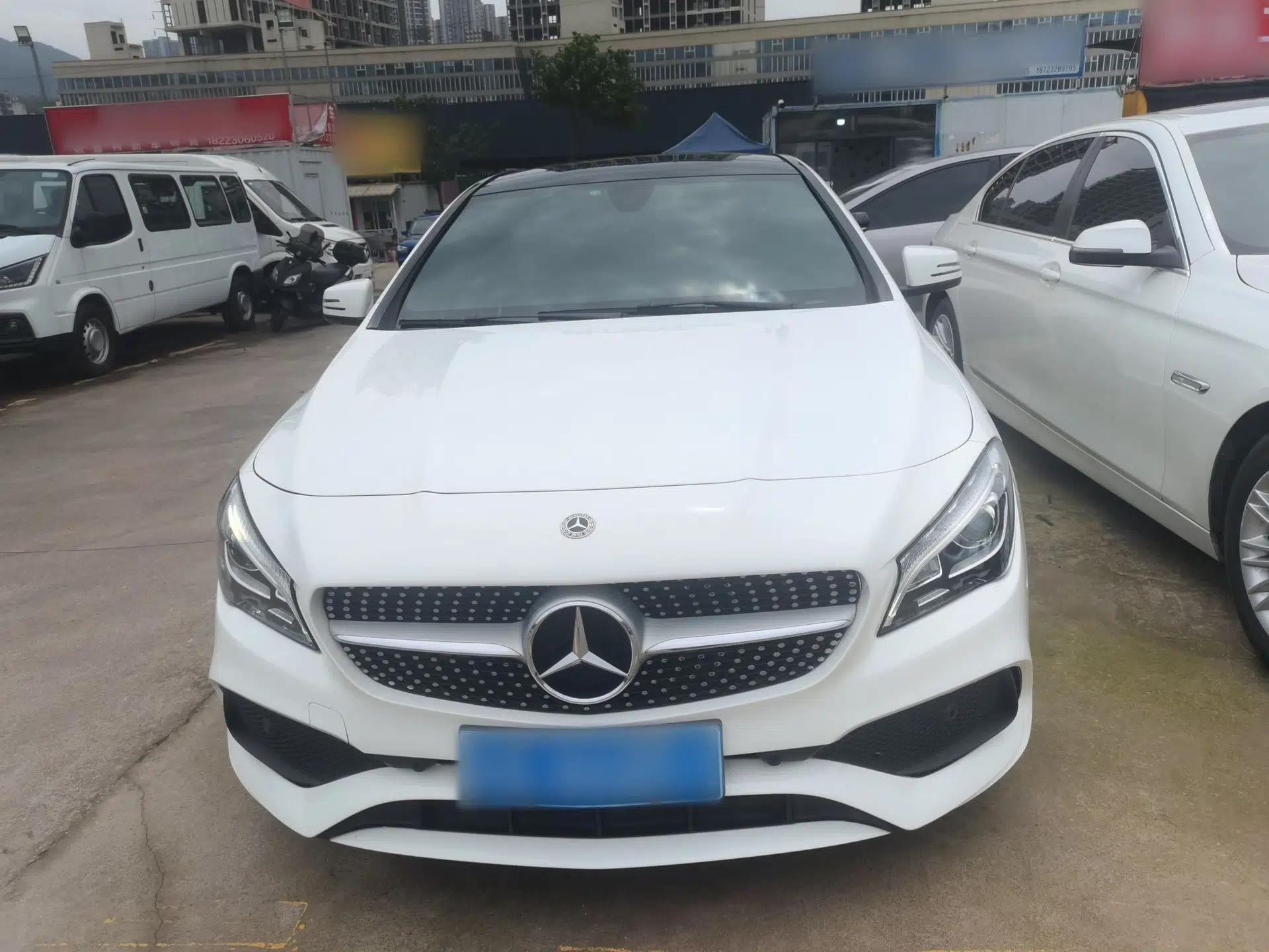 Mercedes-Benz CLA 2018 CLA 200 Style Edition — миниатюра 2