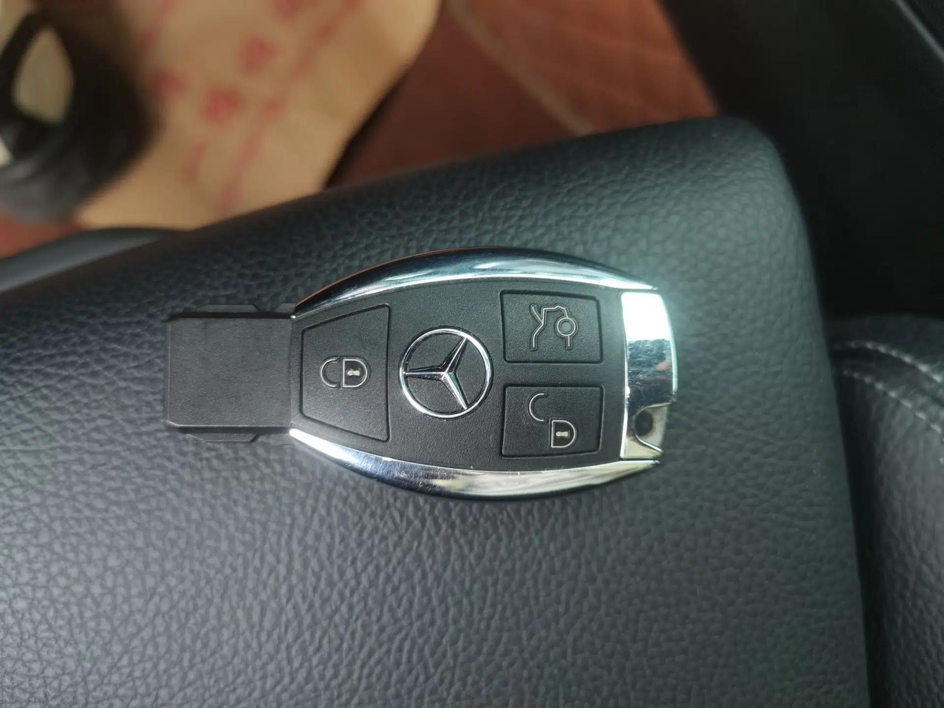 Mercedes-Benz CLA 2018 CLA 200 Style Edition — миниатюра 12