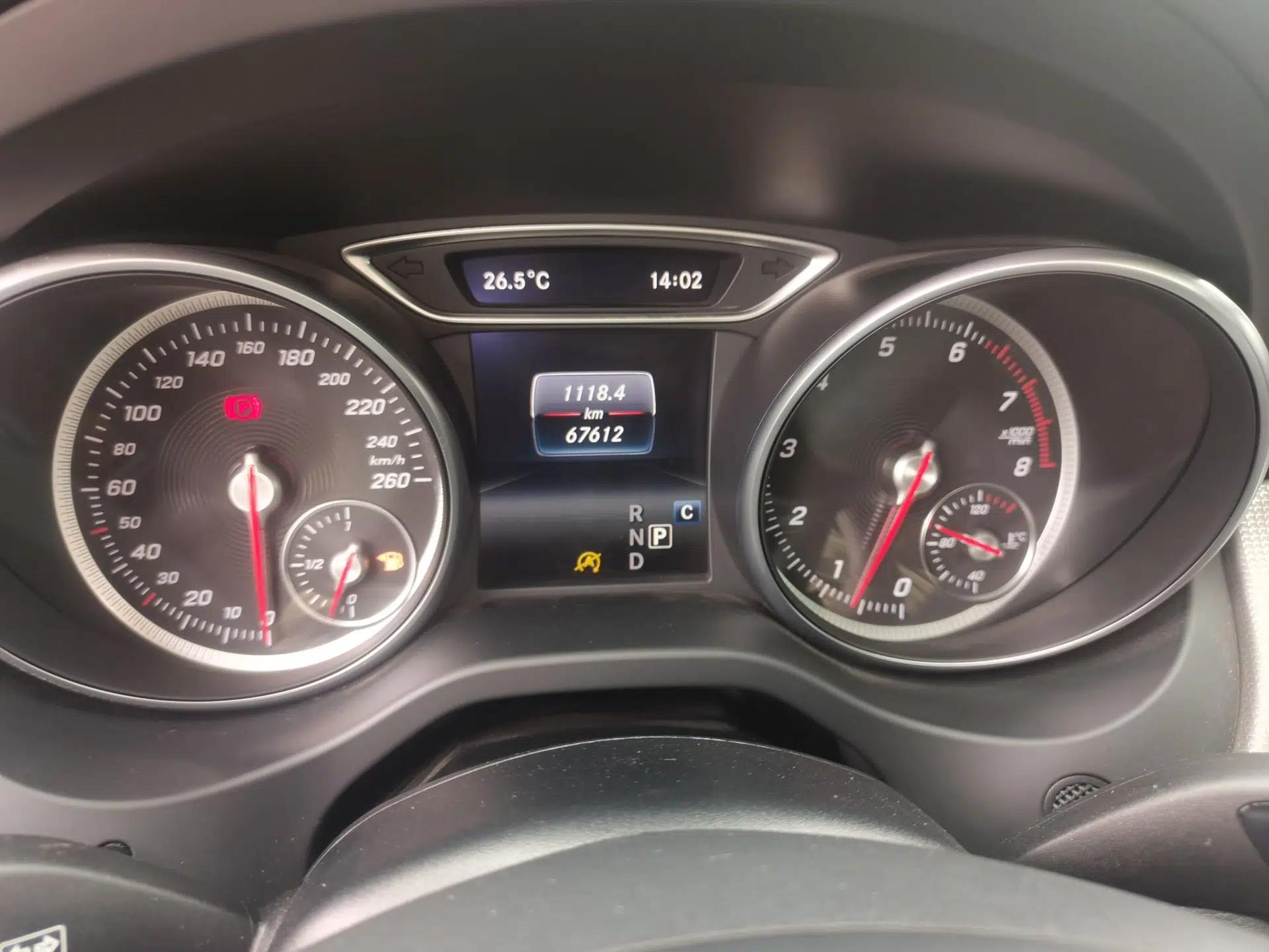 Mercedes-Benz CLA 2018 CLA 200 Style Edition — миниатюра 15