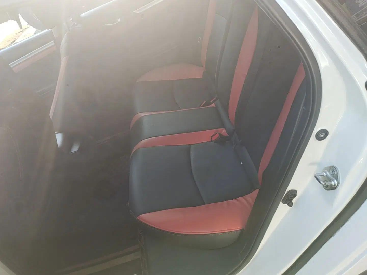 Honda Civic 2016 220TURBO CVT Luxury Edition — миниатюра 20
