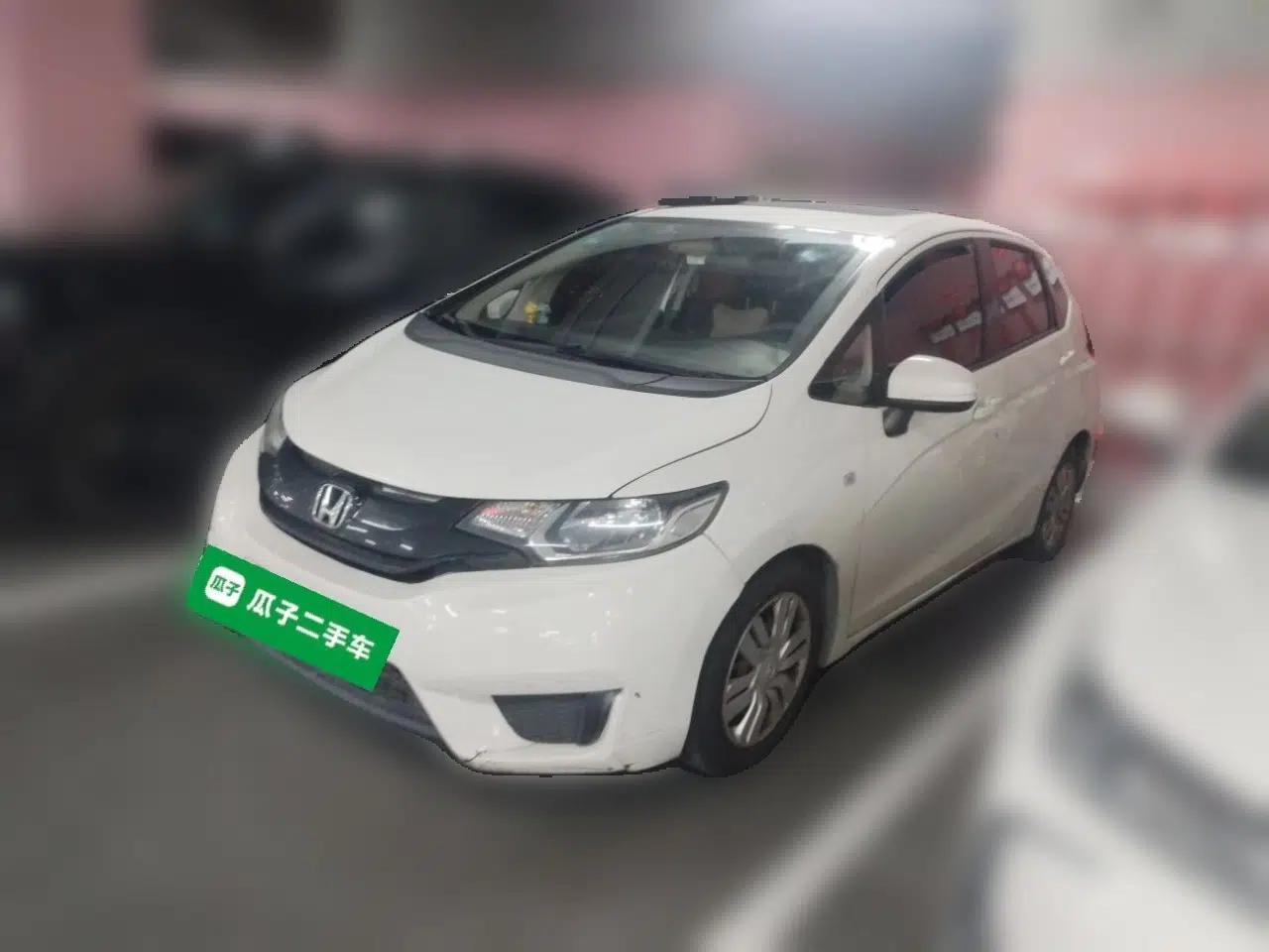 Honda Fit 2016 1.5L LXS CVT Comfort Sunroof Version — миниатюра 1