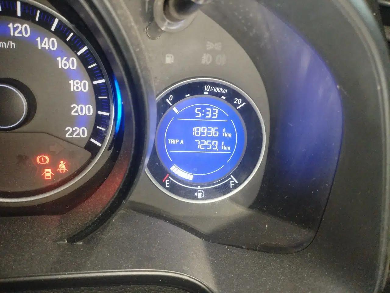 Honda Fit 2016 1.5L LXS CVT Comfort Sunroof Version — миниатюра 13