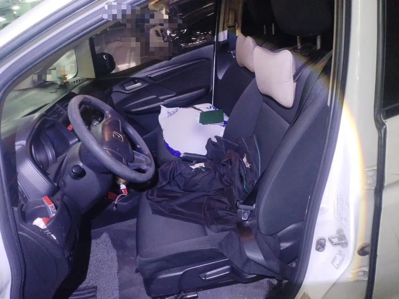 Honda Fit 2016 1.5L LXS CVT Comfort Sunroof Version — миниатюра 16