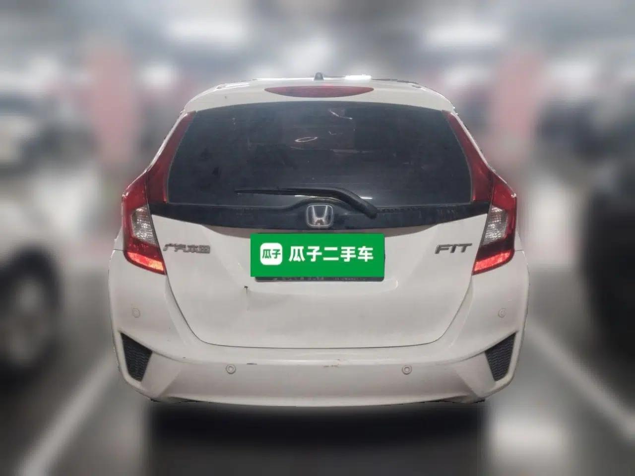 Honda Fit 2016 1.5L LXS CVT Comfort Sunroof Version — миниатюра 5