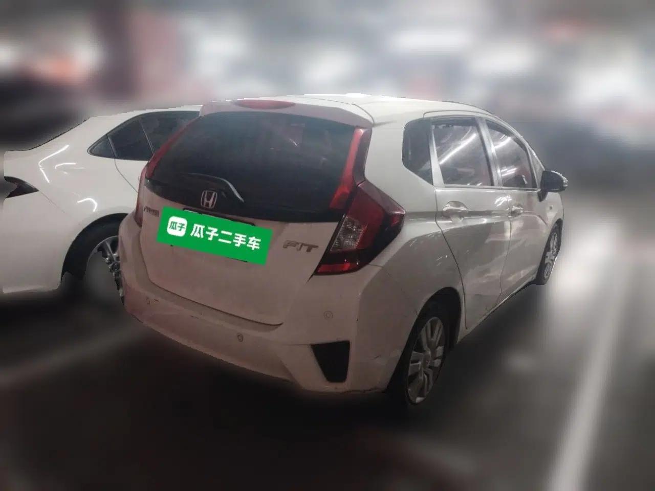 Honda Fit 2016 1.5L LXS CVT Comfort Sunroof Version — миниатюра 6