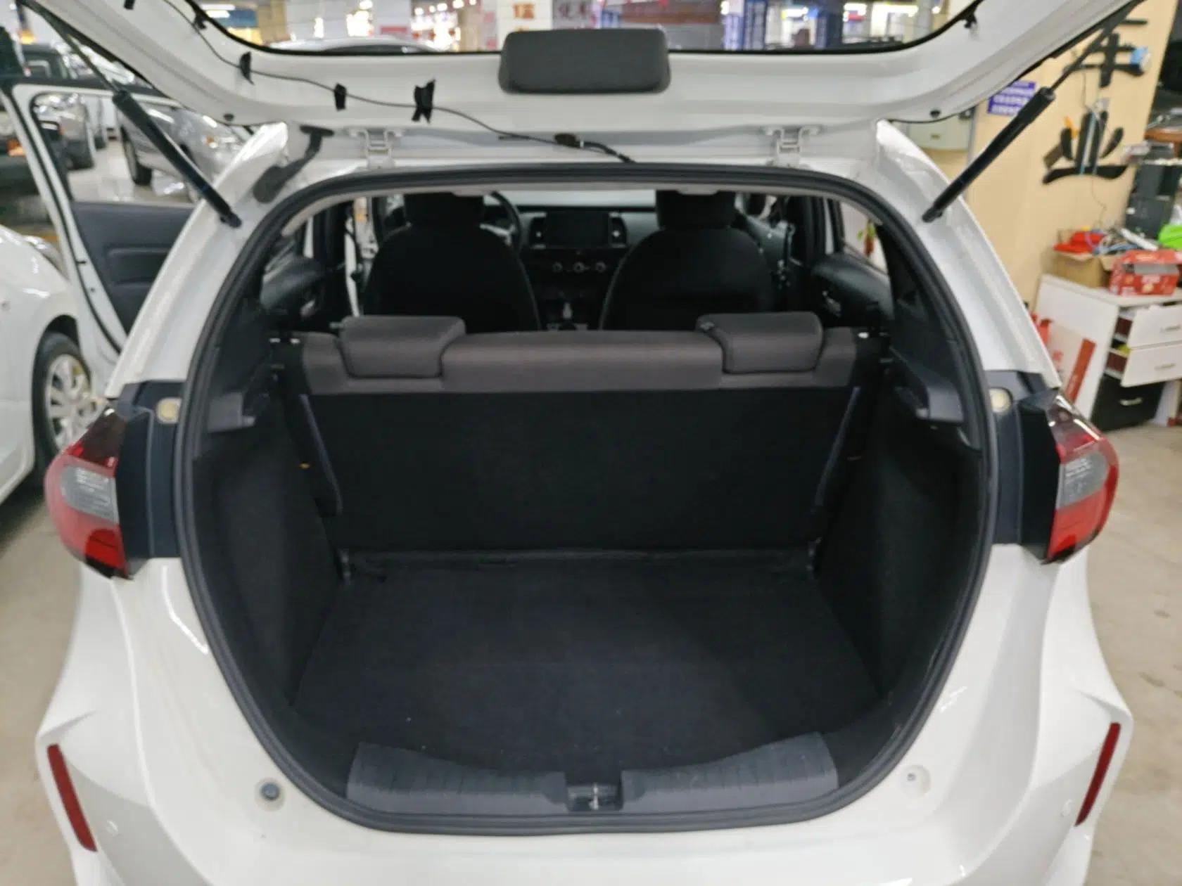 Honda Fit 2021 1.5L CVT Trend Edition — миниатюра 22