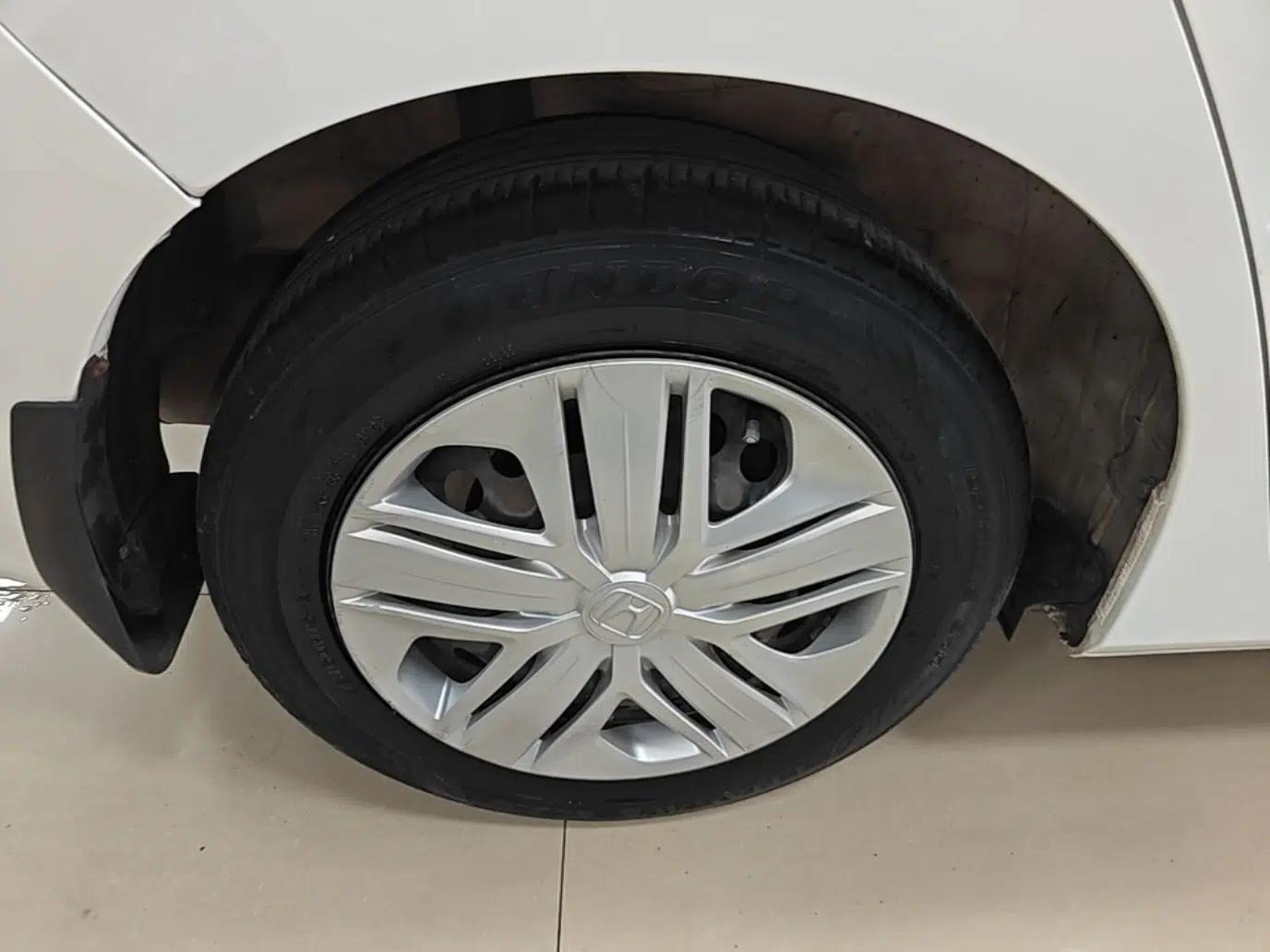 Honda Fit 2018 1.5L CVT Comfort Version — миниатюра 10
