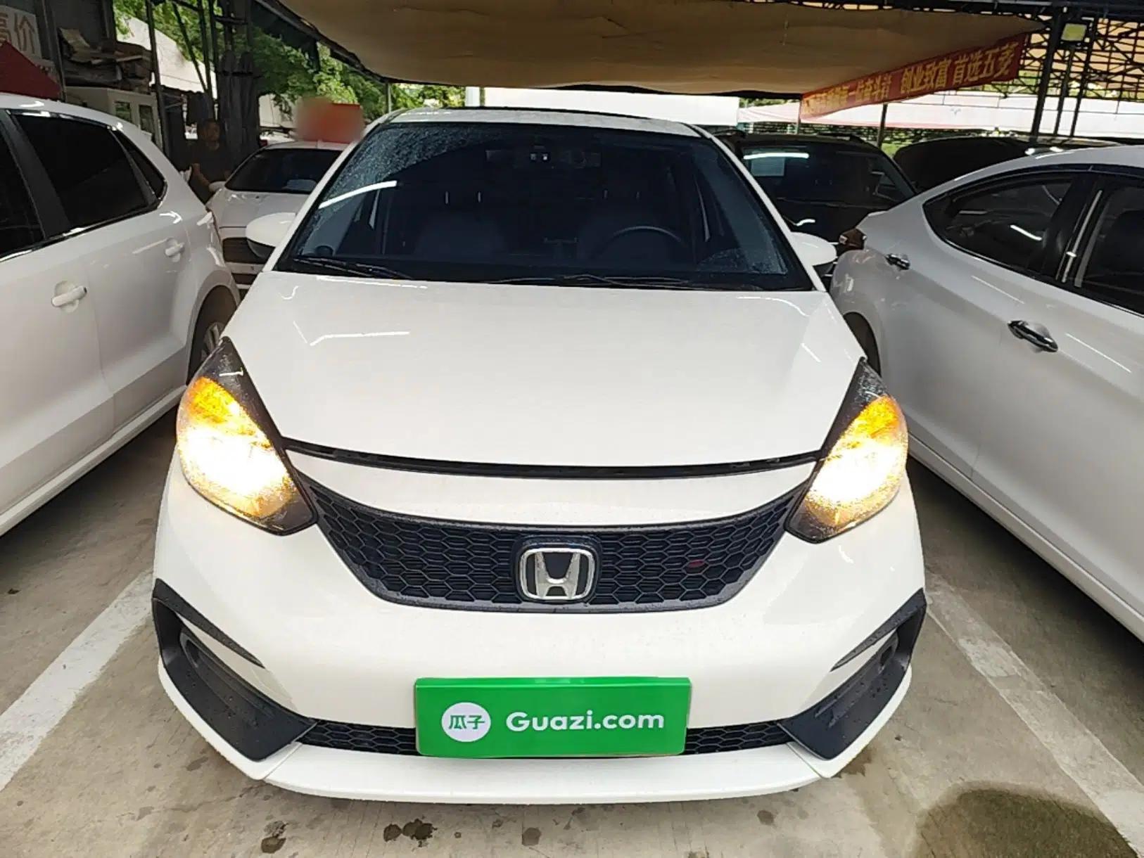 Honda Fit 2021 1.5L CVT Trendy Edition — миниатюра 2