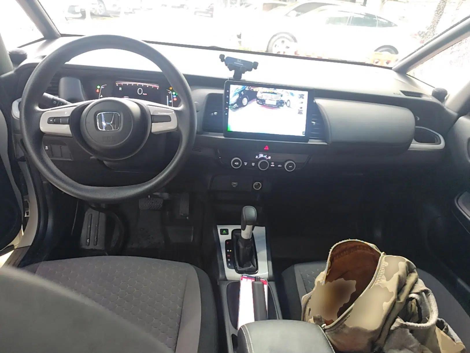 Honda Fit 2021 1.5L CVT Trendy Edition — миниатюра 13