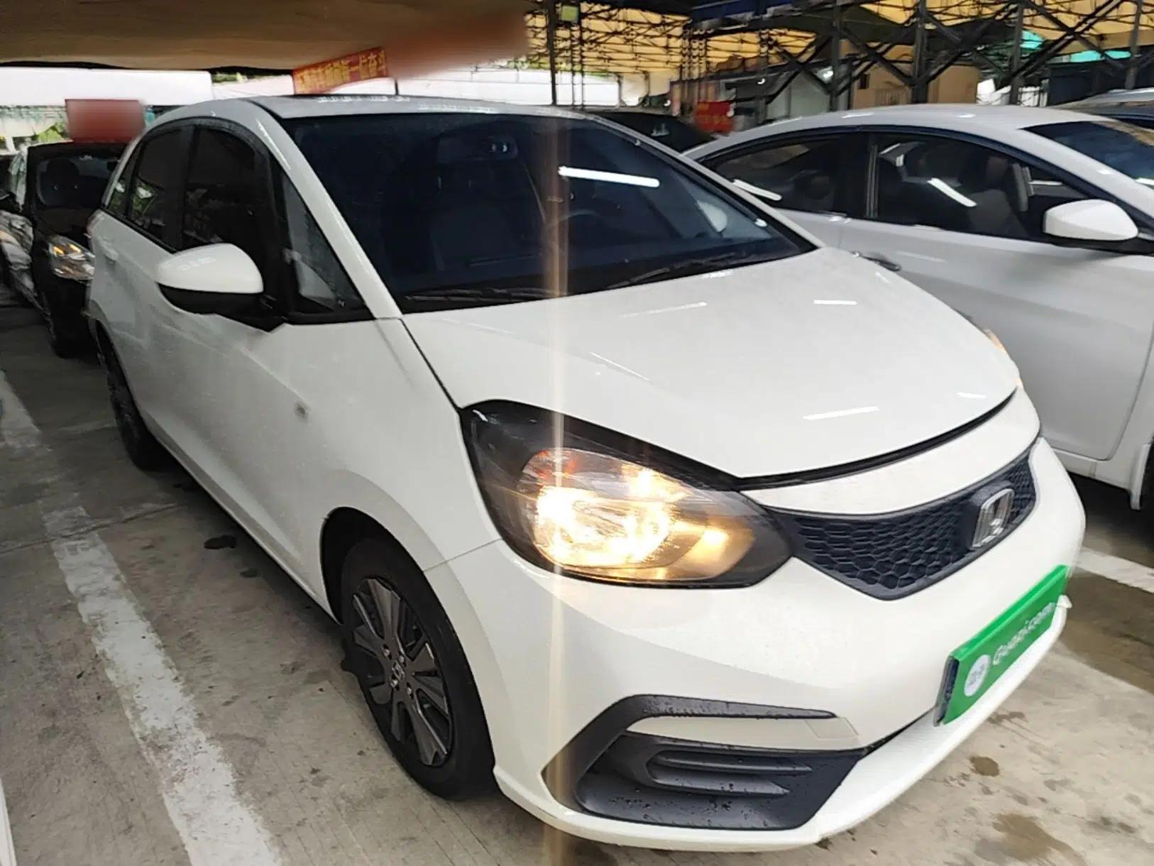 Honda Fit 2021 1.5L CVT Trendy Edition — миниатюра 3