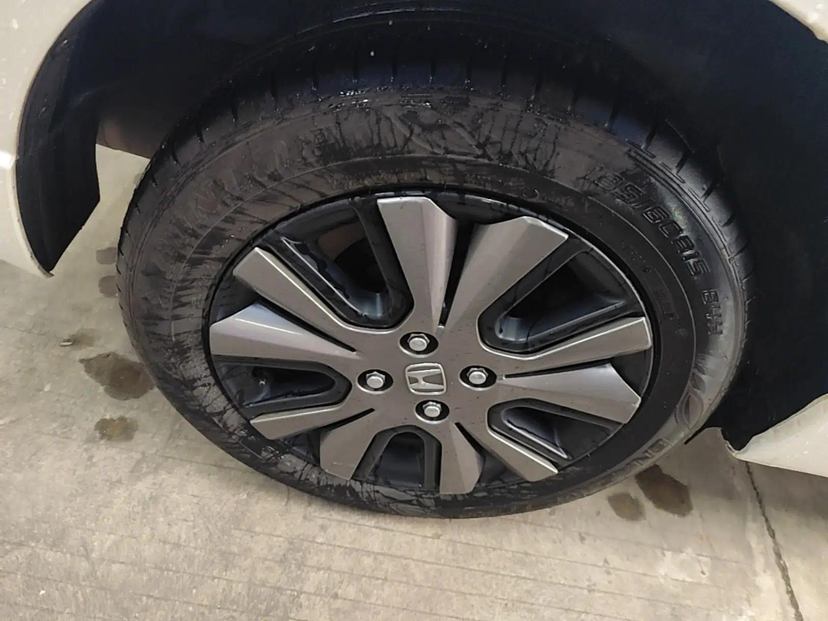 Honda Fit 2021 1.5L CVT Trendy Edition — миниатюра 10