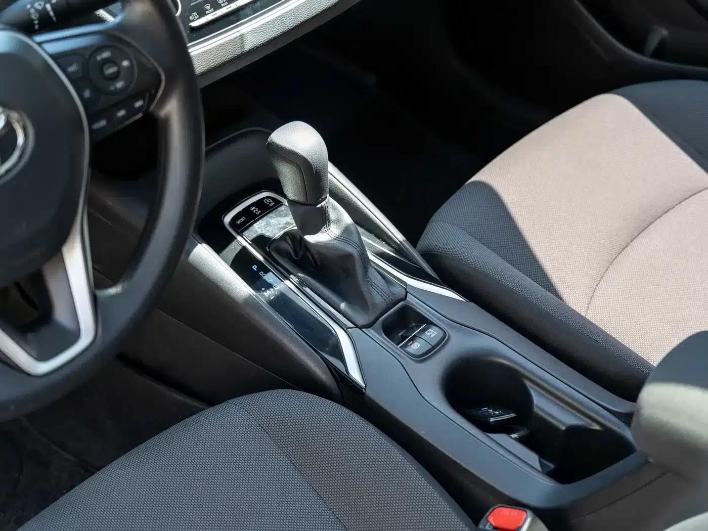 2021 Toyota Corolla 1.2T S-CVT Elite Edition — миниатюра 12