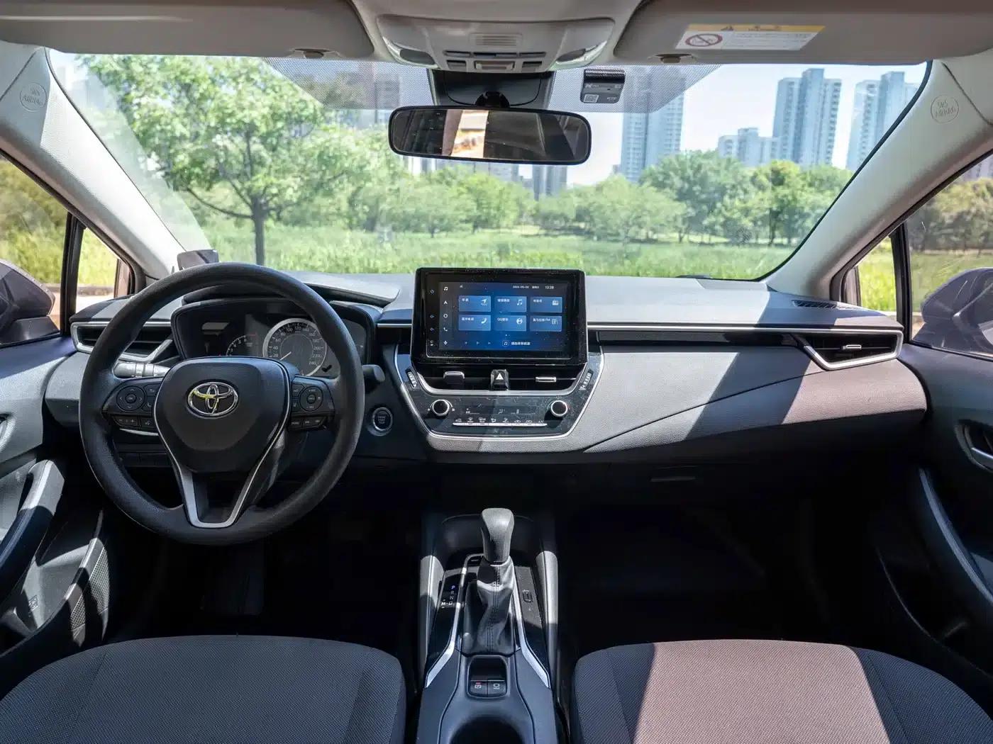 2021 Toyota Corolla 1.2T S-CVT Elite Edition — миниатюра 13