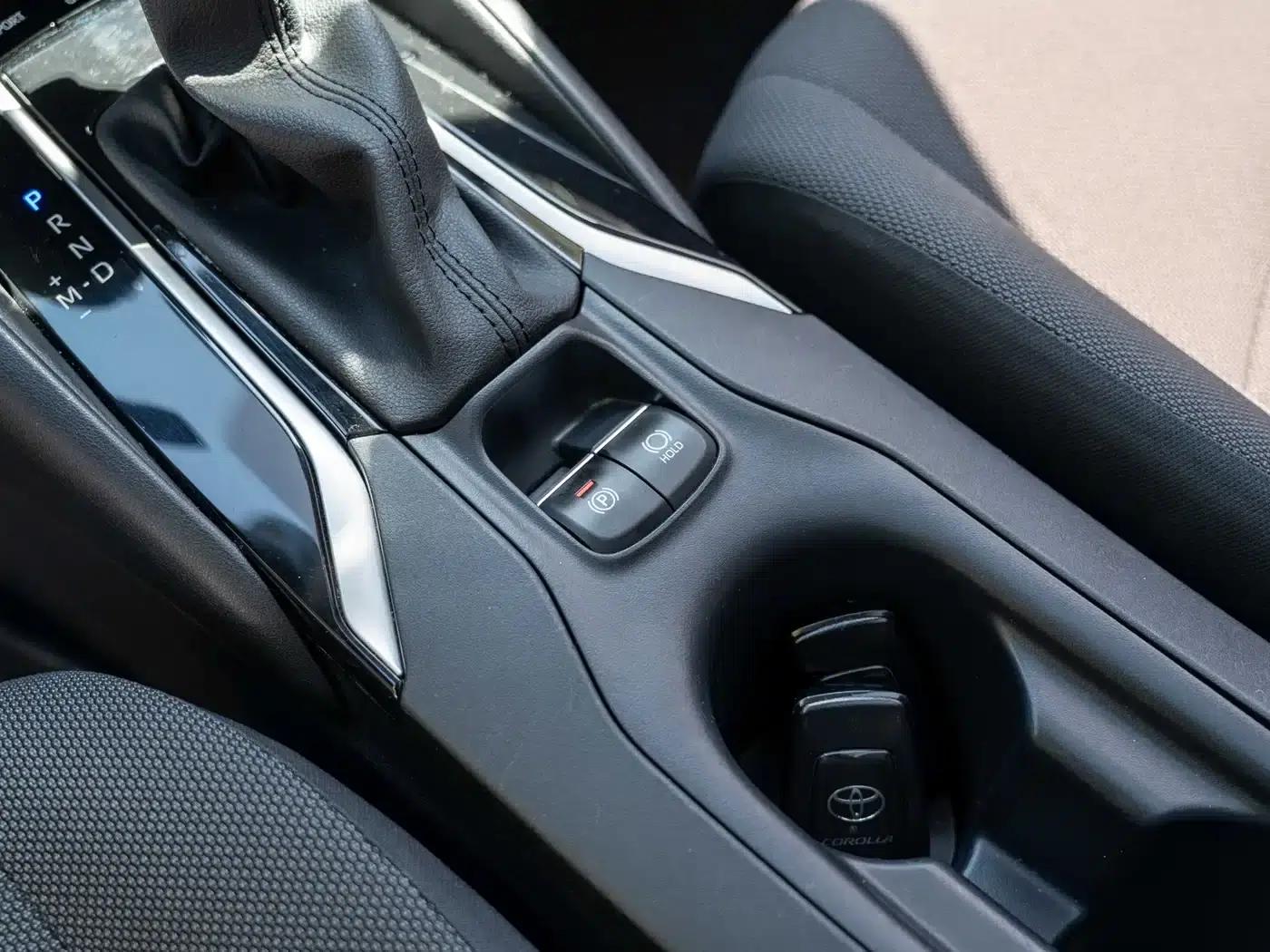 2021 Toyota Corolla 1.2T S-CVT Elite Edition — миниатюра 19