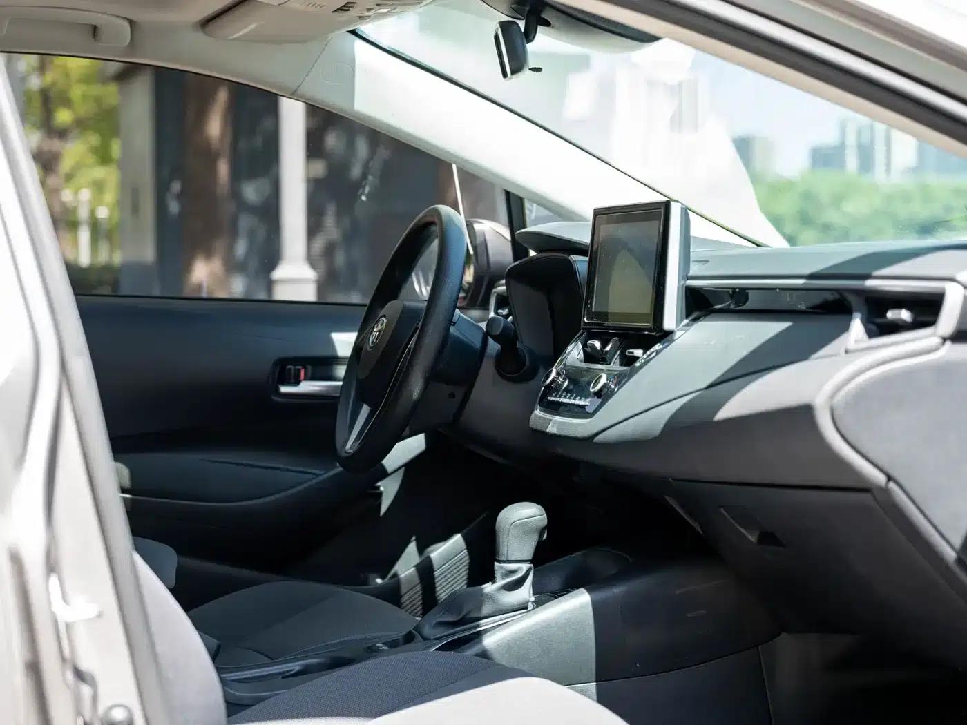 2021 Toyota Corolla 1.2T S-CVT Elite Edition — миниатюра 9